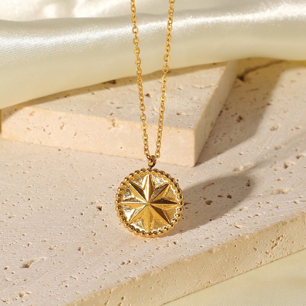 Nora Necklace - Picture 2 of 5